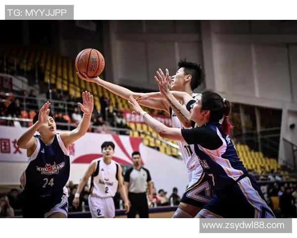 2017年CBA季后赛北京队与福建队激战回顾与精彩瞬间分析