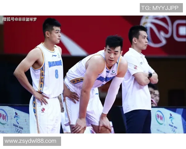 中国男篮勇夺冠军决赛精彩回顾与伊朗队的激烈对抗分析